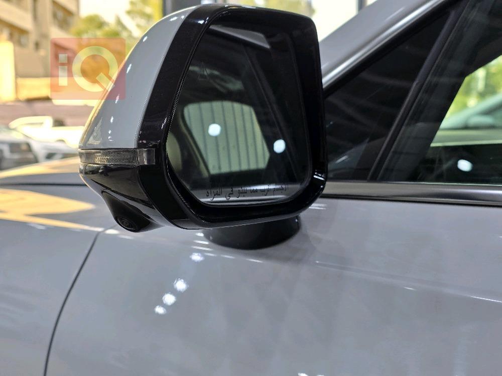 هيونداي أزيرا